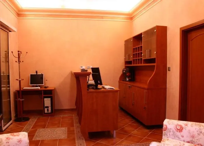 Zlaty Lev Hotel 3*